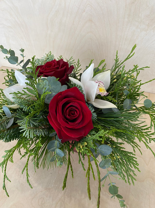 Small Holiday Arrangement